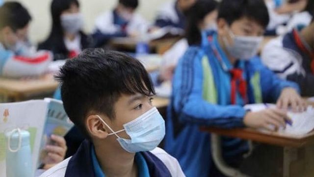 Hơn 1.600 học sinh ở xã Cẩm Hoàng tạm dừng đến trường